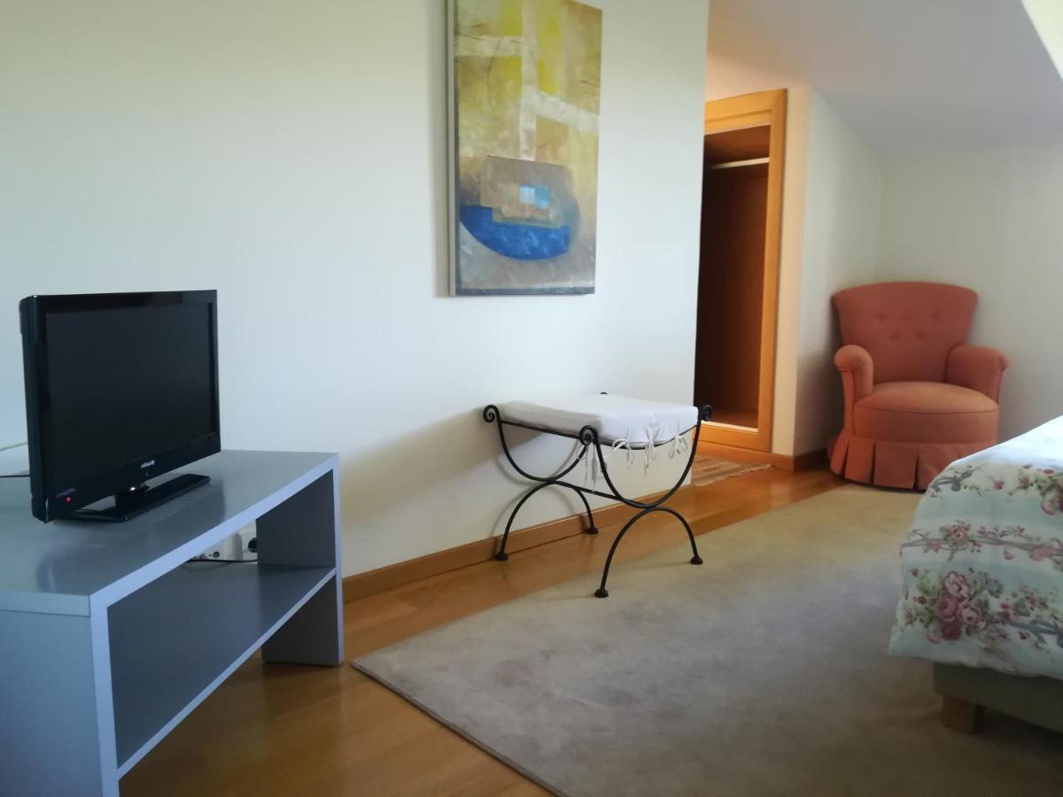 Vila Casa Ribeira De Pera Castanheira de Pera Exteriér fotografie