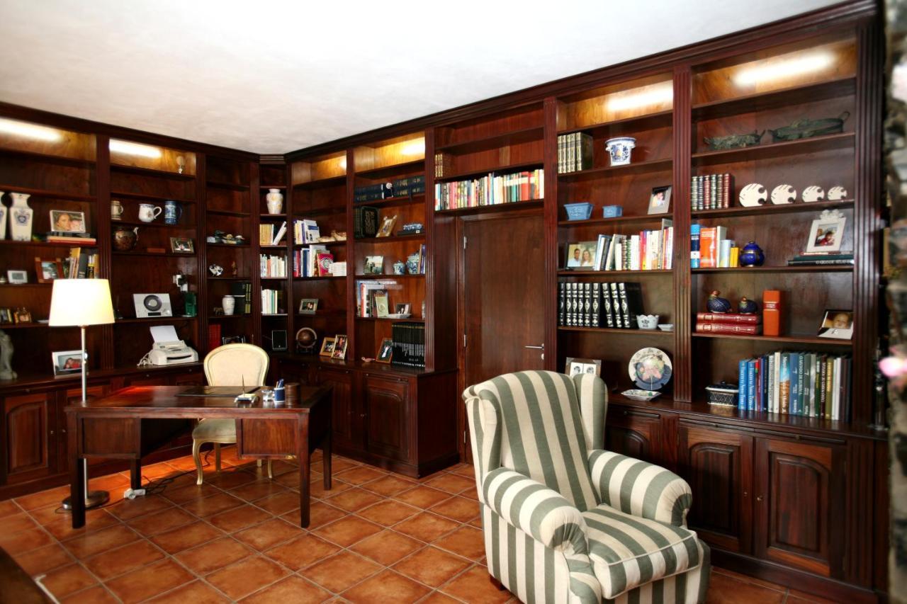 Vila Casa Ribeira De Pera Castanheira de Pera Exteriér fotografie